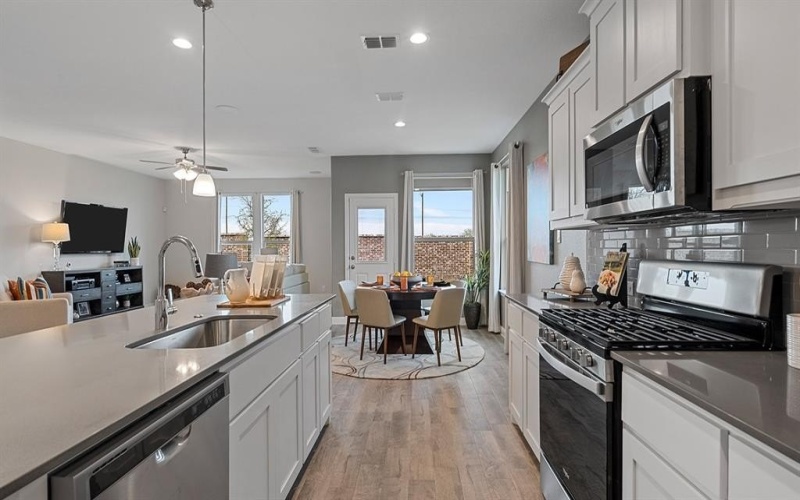 1221 BELTWAY Lane, Granbury, TX 76048, 4 Bedrooms Bedrooms, ,2 BathroomsBathrooms,Residential,For Sale,1221 BELTWAY Lane,0,20989789