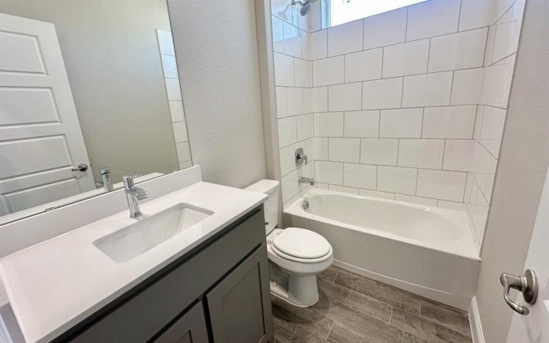 2513 GOLDFINCH Drive, Denton, TX 76205, 5 Bedrooms Bedrooms, ,3 BathroomsBathrooms,Residential,For Sale,2513 GOLDFINCH Drive,0,21045824