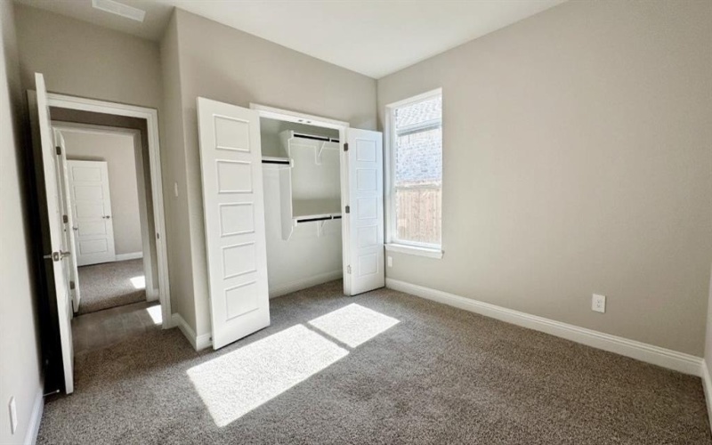 2513 GOLDFINCH Drive, Denton, TX 76205, 5 Bedrooms Bedrooms, ,3 BathroomsBathrooms,Residential,For Sale,2513 GOLDFINCH Drive,0,21045824