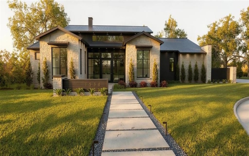 1536 Four Seasons Drive, Colleyville, TX 76034, 4 Bedrooms Bedrooms, ,5 BathroomsBathrooms,Residential,For Sale,1536 Four Seasons Drive,0,21202892