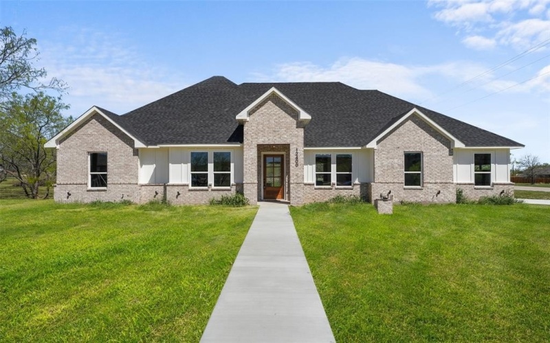 12400 Iris Court, Fort Worth, TX 76126, 5 Bedrooms Bedrooms, ,3 BathroomsBathrooms,Residential,For Sale,12400 Iris Court,0,21223261