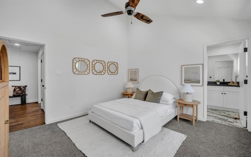 5806 Bryan Parkway #103, Dallas, TX 75206, 2 Bedrooms Bedrooms, ,2 BathroomsBathrooms,Residential,For Sale,5806 Bryan Parkway,0,21227967