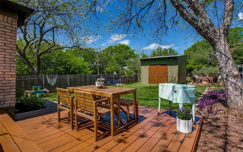 3343 Gibsondell Avenue, Dallas, TX 75211, 2 Bedrooms Bedrooms, ,2 BathroomsBathrooms,Residential,For Sale,3343 Gibsondell Avenue,0,21230203