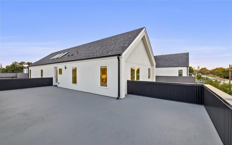 828 McBroom Street, Dallas, TX 75212, 4 Bedrooms Bedrooms, ,3 BathroomsBathrooms,Residential,For Sale,828 McBroom Street,0,21230283