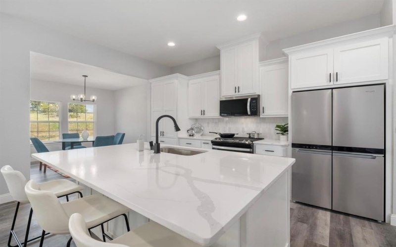 1013 Don Eve Court, Azle, TX 76020, 4 Bedrooms Bedrooms, ,2 BathroomsBathrooms,Residential,For Sale,1013 Don Eve Court,0,21230895