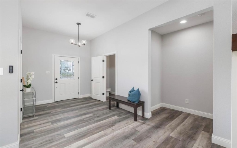 1013 Don Eve Court, Azle, TX 76020, 4 Bedrooms Bedrooms, ,2 BathroomsBathrooms,Residential,For Sale,1013 Don Eve Court,0,21230895