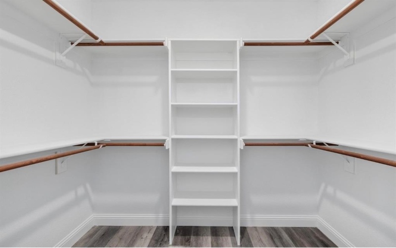 1013 Don Eve Court, Azle, TX 76020, 4 Bedrooms Bedrooms, ,2 BathroomsBathrooms,Residential,For Sale,1013 Don Eve Court,0,21230895