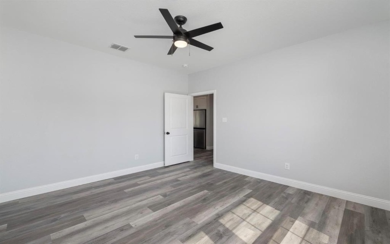 1013 Don Eve Court, Azle, TX 76020, 4 Bedrooms Bedrooms, ,2 BathroomsBathrooms,Residential,For Sale,1013 Don Eve Court,0,21230895