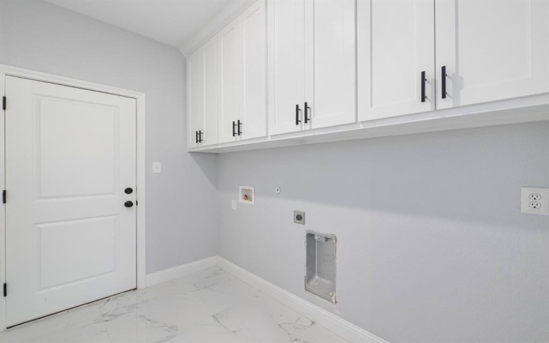 1013 Don Eve Court, Azle, TX 76020, 4 Bedrooms Bedrooms, ,2 BathroomsBathrooms,Residential,For Sale,1013 Don Eve Court,0,21230895