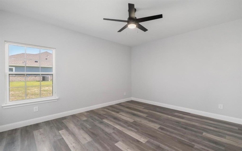 1013 Don Eve Court, Azle, TX 76020, 4 Bedrooms Bedrooms, ,2 BathroomsBathrooms,Residential,For Sale,1013 Don Eve Court,0,21230895