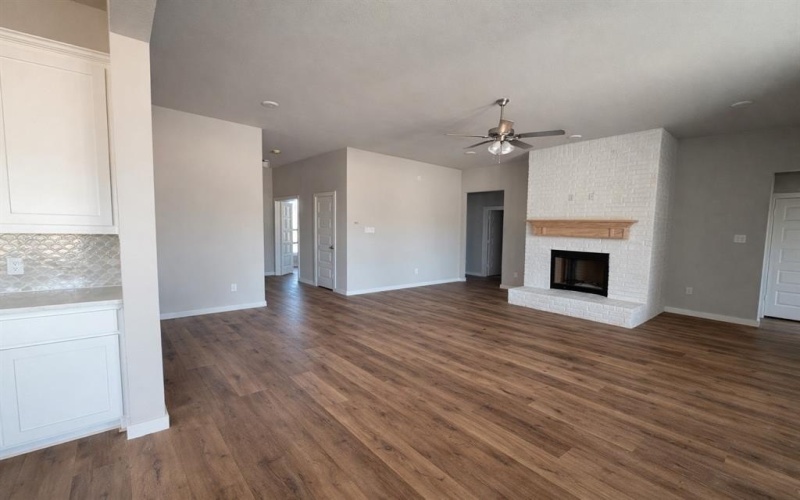 504 Clifton Court, Springtown, TX 76082, 3 Bedrooms Bedrooms, ,2 BathroomsBathrooms,Residential,For Sale,504 Clifton Court,0,21230896