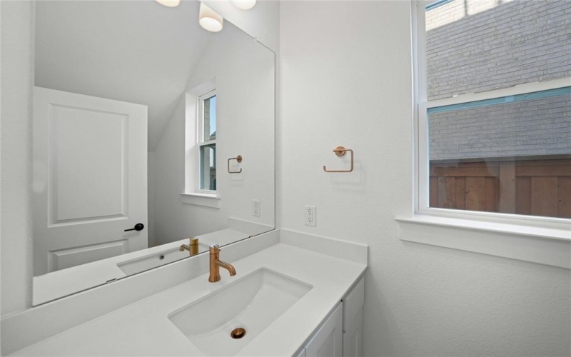 3585 Honeycutt Drive, Frisco, TX 75033, 4 Habitaciones Habitaciones , ,3 BañosBaños,Residential,En Venta,3585 Honeycutt Drive,0,21231029