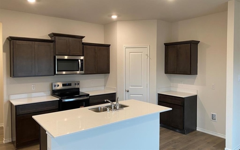 107 Hunters Way, Canton, TX 75103, 5 Habitaciones Habitaciones , ,3 BañosBaños,Residential,En Venta,107 Hunters Way,0,21231161