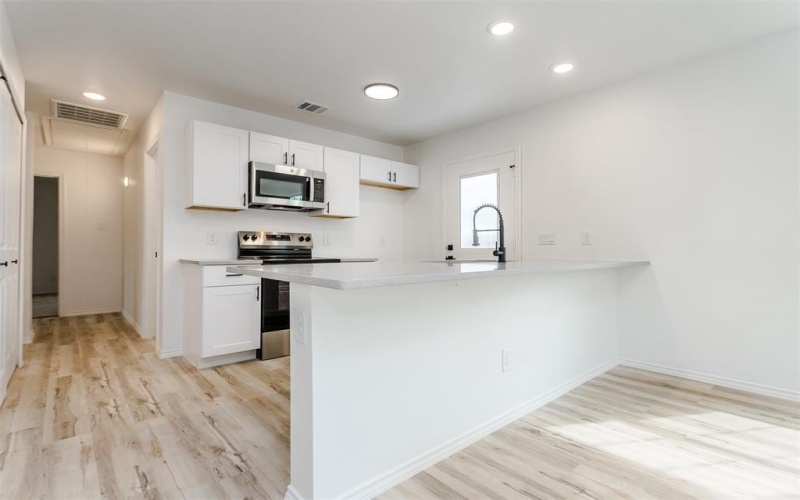 308 S 3rd, Bonham, TX 75418, 3 Habitaciones Habitaciones , ,2 BañosBaños,Residential,En Venta,308 S 3rd,0,21231164