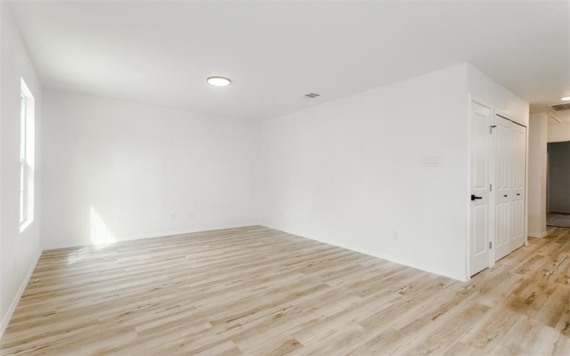 308 S 3rd, Bonham, TX 75418, 3 Habitaciones Habitaciones , ,2 BañosBaños,Residential,En Venta,308 S 3rd,0,21231164