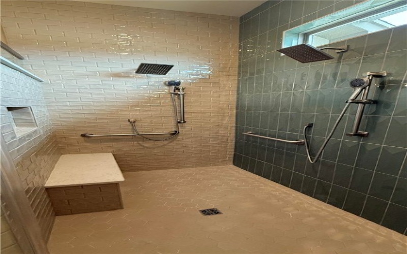 2114 Shoreline Vista Drive, Corpus Christi, TX 78418, 4 Habitaciones Habitaciones , ,3 BañosBaños,Residential,En Venta,2114 Shoreline Vista Drive,458158