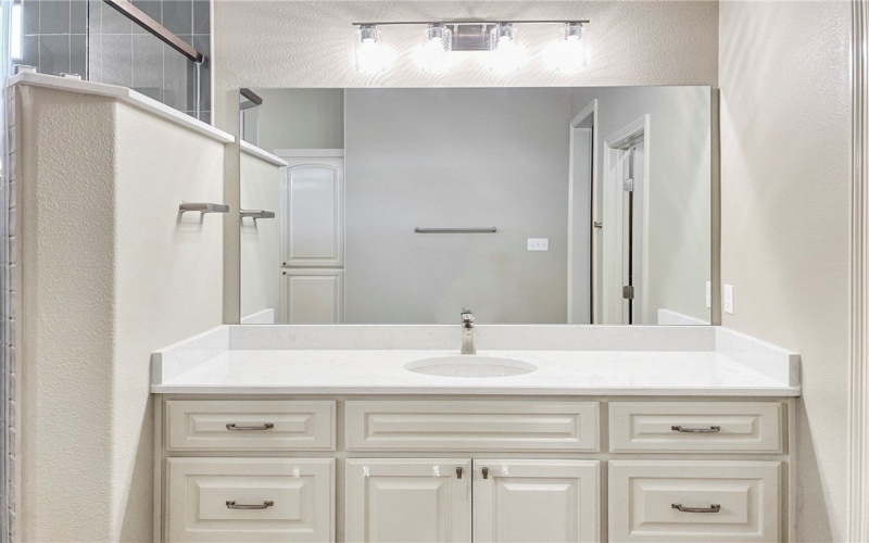 2114 Shoreline Vista Drive, Corpus Christi, TX 78418, 4 Habitaciones Habitaciones , ,3 BañosBaños,Residential,En Venta,2114 Shoreline Vista Drive,458158