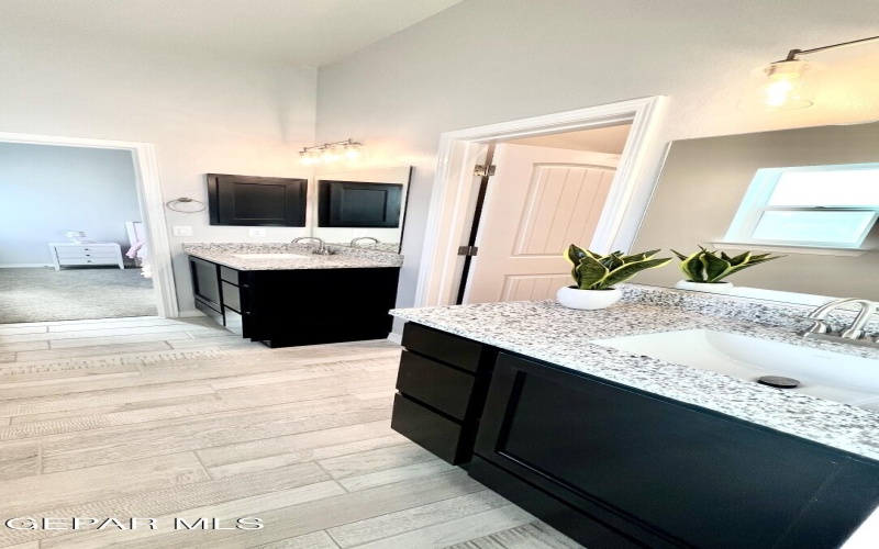 12781 Viendo Norte, El Paso, TX 79934, 5 Bedrooms Bedrooms, ,3 BathroomsBathrooms,Residential,For Sale,12781 Viendo Norte,882124