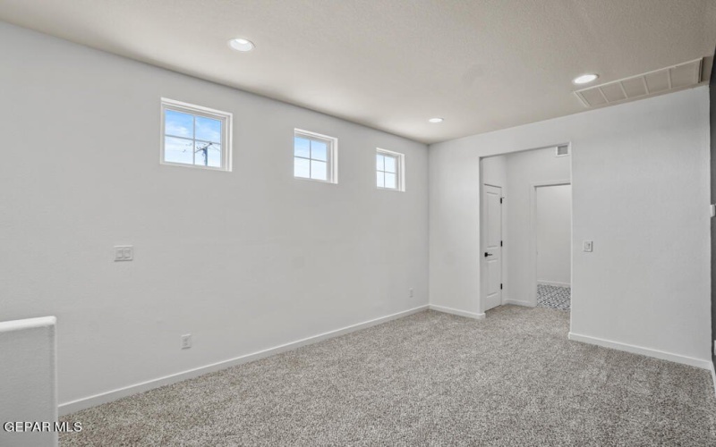 5868 Kobe Bryant Street, El Paso, TX 79924, 4 Habitaciones Habitaciones , ,3 BañosBaños,Residential,En Venta,5868 Kobe Bryant Street,893979