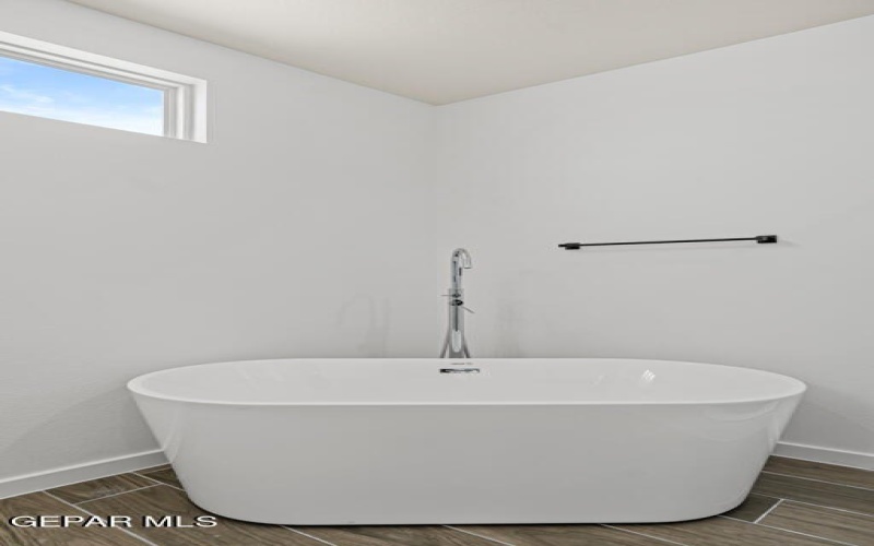 5868 Kobe Bryant Street, El Paso, TX 79924, 4 Habitaciones Habitaciones , ,3 BañosBaños,Residential,En Venta,5868 Kobe Bryant Street,893979
