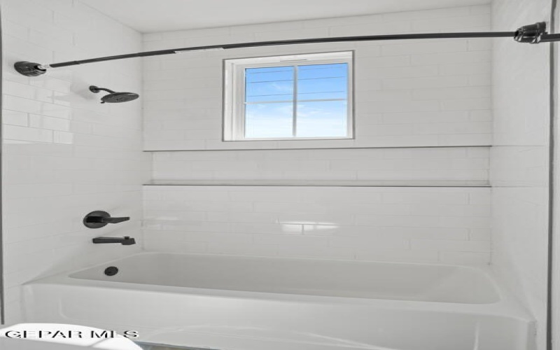 5868 Kobe Bryant Street, El Paso, TX 79924, 4 Habitaciones Habitaciones , ,3 BañosBaños,Residential,En Venta,5868 Kobe Bryant Street,893979