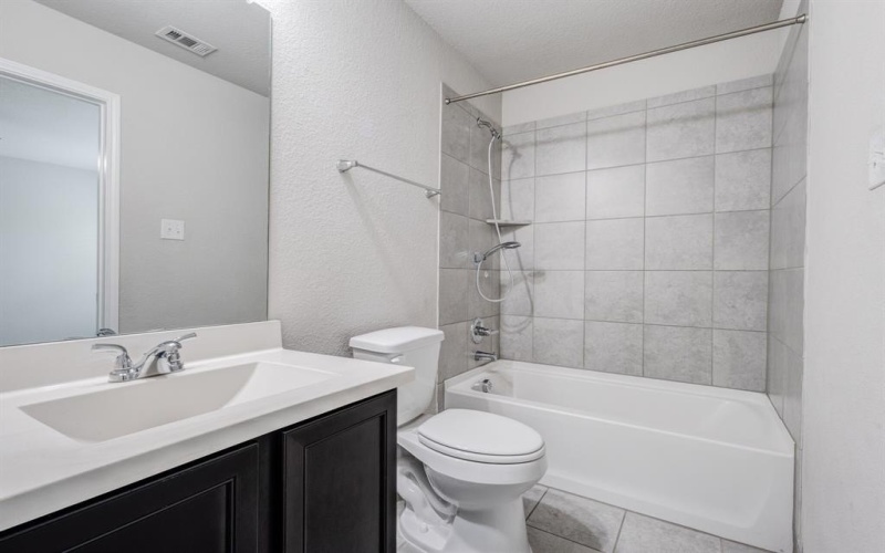 5529 Las Lomas Lane, Denton, TX 76208, 4 Bedrooms Bedrooms, ,5 BathroomsBathrooms,Residential,For Sale,5529 Las Lomas Lane,0,21230744