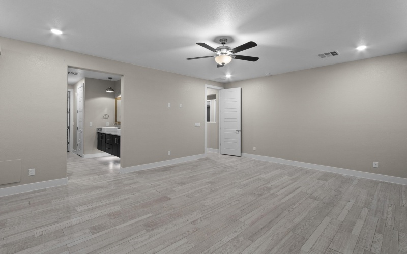779 Lemington Street, El Paso, TX 79928, 5 Bedrooms Bedrooms, ,3 BathroomsBathrooms,Residential,For Sale,779 Lemington Street,895514