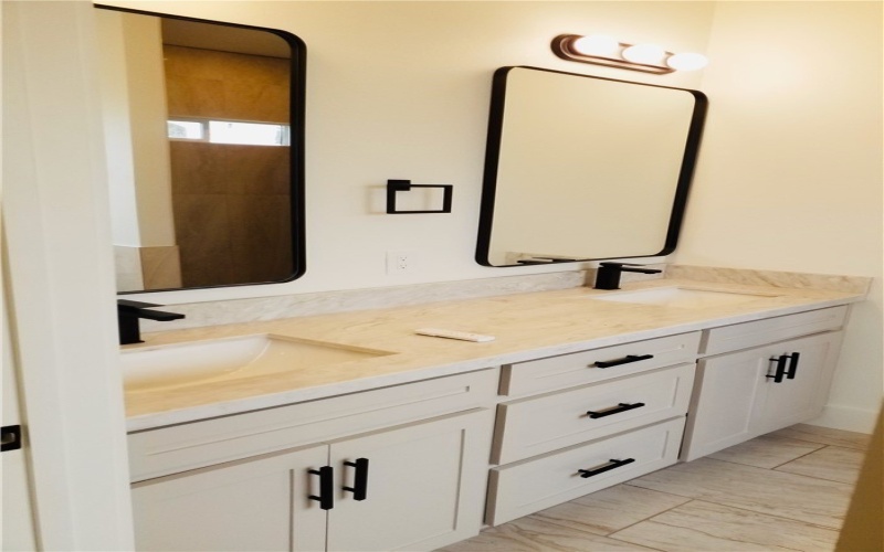 6718 La Salle Drive, Corpus Christi, TX 78414, 4 Habitaciones Habitaciones , ,2 BañosBaños,Residential,En Venta,6718 La Salle Drive,0,474458