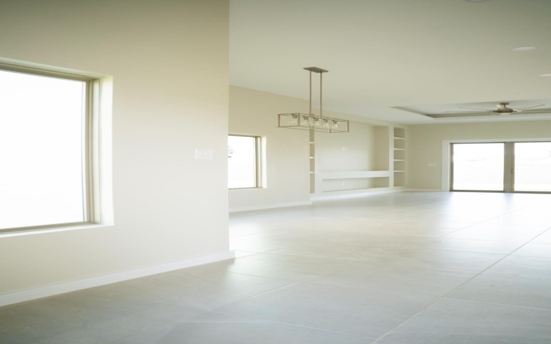 1112 Noyola Loop, Laredo, TX 78046, 4 Bedrooms Bedrooms, ,2 BathroomsBathrooms,Residential,For Sale,1112 Noyola Loop,0,20261619