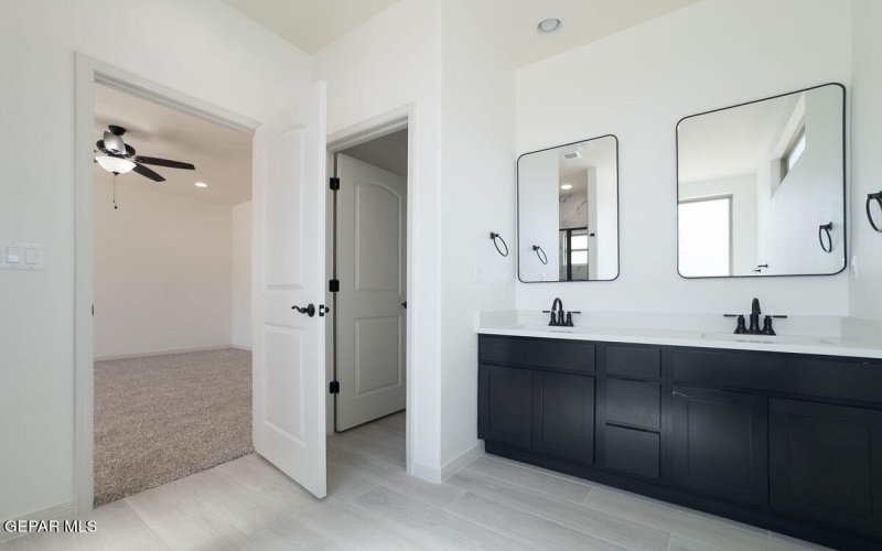 13361 Highworth Drive, El Paso, TX 79928, 3 Bedrooms Bedrooms, ,2 BathroomsBathrooms,Residential,For Sale,13361 Highworth Drive,0,897103