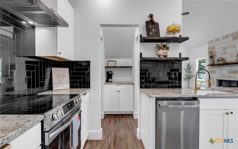 105 Chesterfield Drive, Kingsland, TX 78639, 4 Bedrooms Bedrooms, ,2 BathroomsBathrooms,Residential,For Sale,105 Chesterfield Drive,0,609997