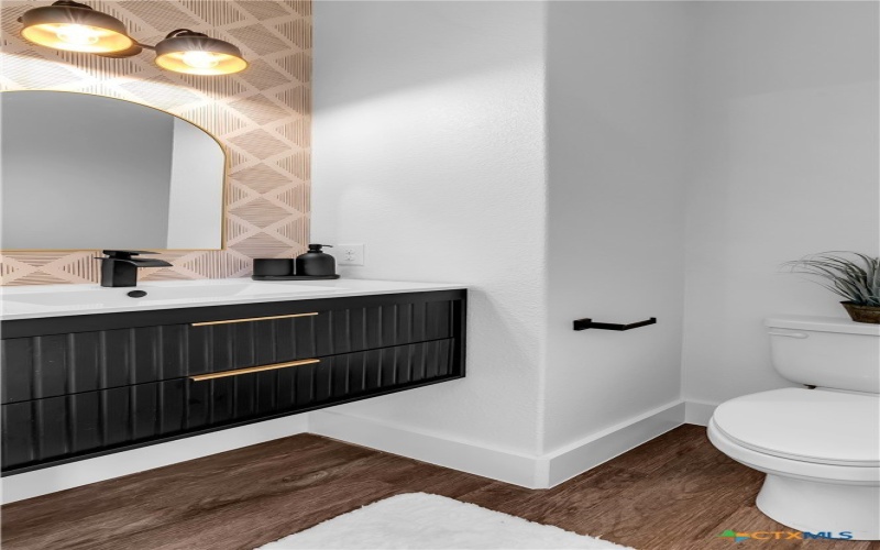 105 Chesterfield Drive, Kingsland, TX 78639, 4 Bedrooms Bedrooms, ,2 BathroomsBathrooms,Residential,For Sale,105 Chesterfield Drive,0,609997