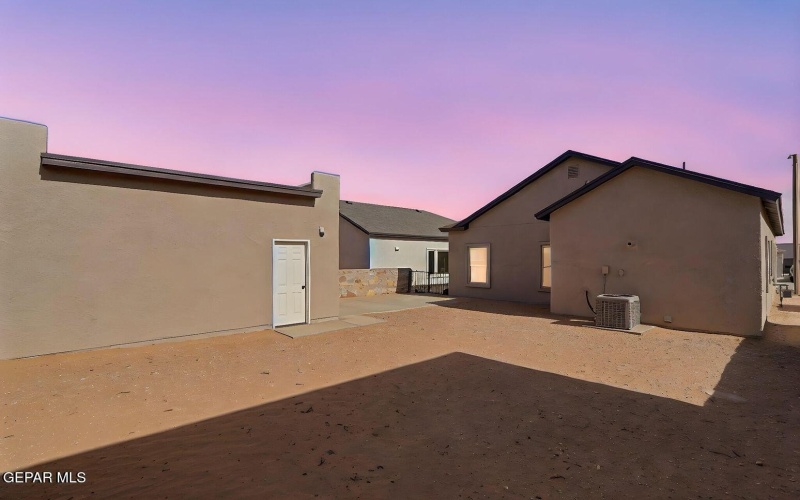 13147 Emerald Hills Avenue, Horizon City, TX 79928, 3 Bedrooms Bedrooms, ,2 BathroomsBathrooms,Residential,For Sale,13147 Emerald Hills Avenue,0,941793