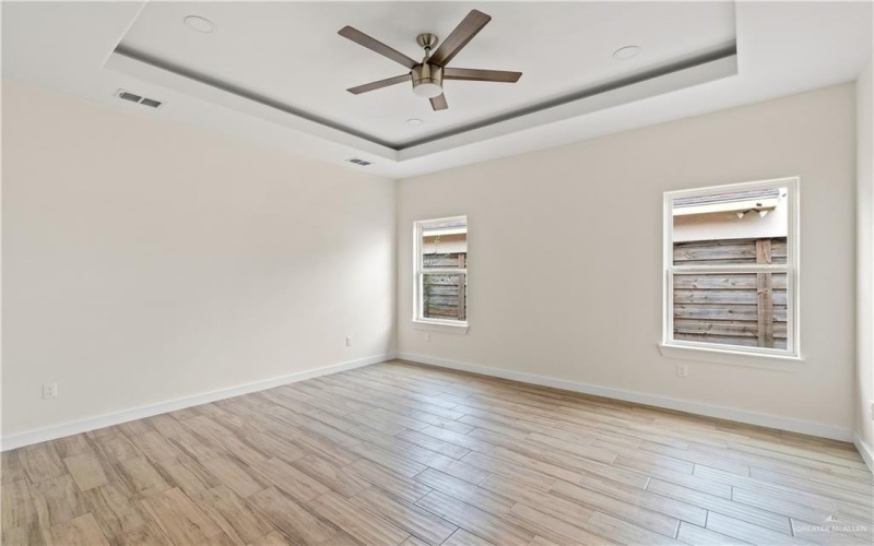 409 W La Pointe Avenue, Mission, TX 78573, 4 Bedrooms Bedrooms, ,3 BathroomsBathrooms,Residential,For Sale,409 W La Pointe Avenue,0,501227