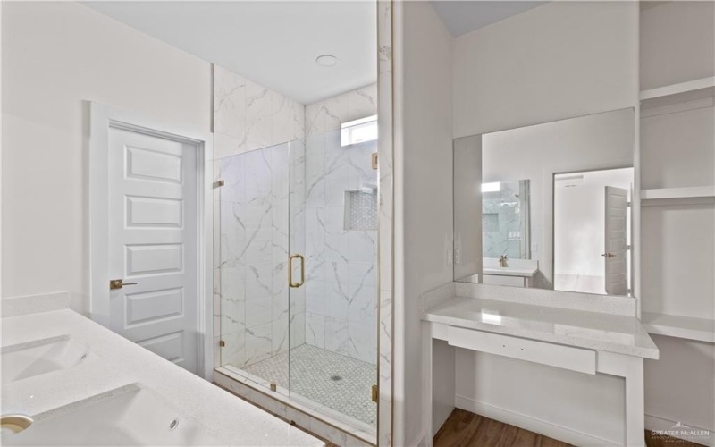 409 W La Pointe Avenue, Mission, TX 78573, 4 Bedrooms Bedrooms, ,3 BathroomsBathrooms,Residential,For Sale,409 W La Pointe Avenue,0,501227