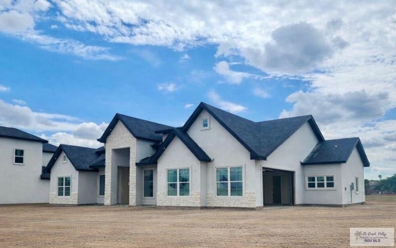 1209 THACKER LANE, HARLINGEN, TX 78552, 4 Bedrooms Bedrooms, ,3 BathroomsBathrooms,Residential,For Sale,1209 THACKER LANE,0,29775508
