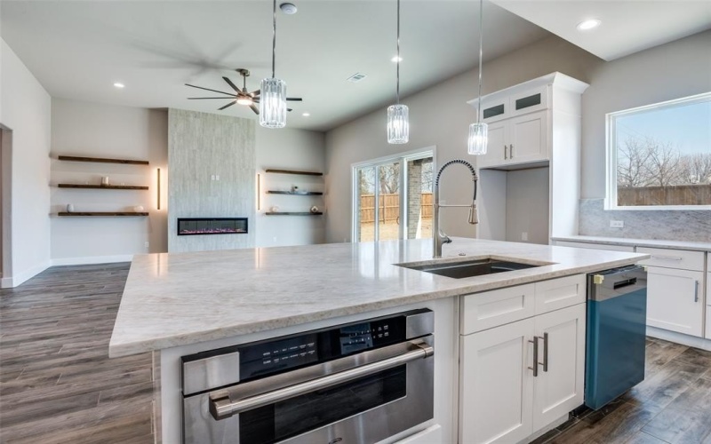 903 Urban Drive, DeSoto, TX 75115, 3 Bedrooms Bedrooms, ,2 BathroomsBathrooms,Residential,For Sale,903 Urban Drive,0,21180480