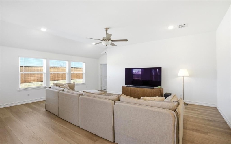 769 Brozgold Avenue, Midlothian, TX 76065, 3 Bedrooms Bedrooms, ,2 BathroomsBathrooms,Residential,For Sale,769 Brozgold Avenue,0,21187450