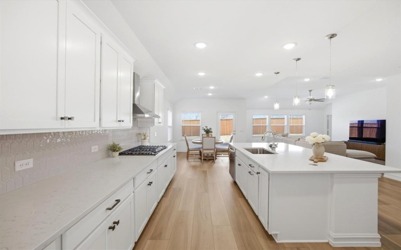 769 Brozgold Avenue, Midlothian, TX 76065, 3 Bedrooms Bedrooms, ,2 BathroomsBathrooms,Residential,For Sale,769 Brozgold Avenue,0,21187450