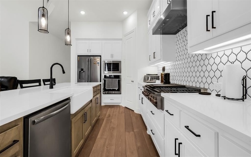 3807 Los Altos Boulevard, Sherman, TX 75090, 5 Habitaciones Habitaciones , ,5 BañosBaños,Residential,En Venta,3807 Los Altos Boulevard,0,21214433