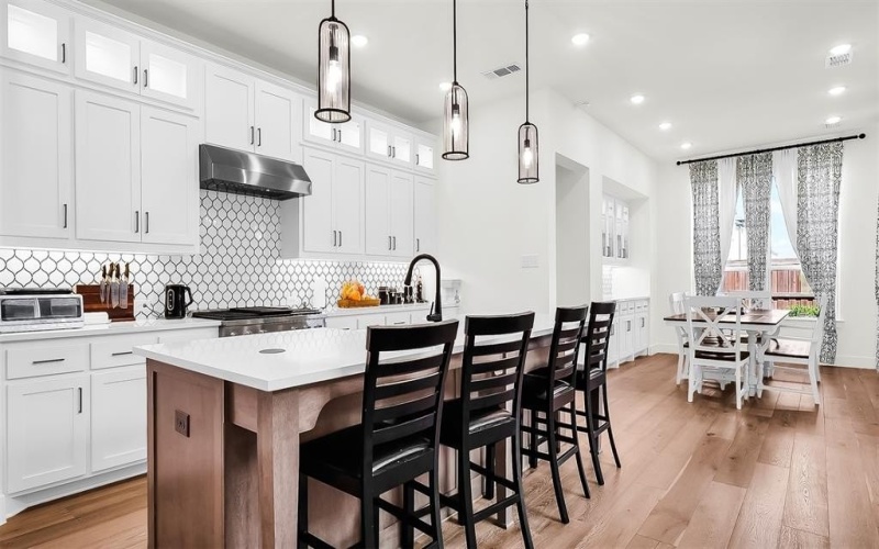 3807 Los Altos Boulevard, Sherman, TX 75090, 5 Habitaciones Habitaciones , ,5 BañosBaños,Residential,En Venta,3807 Los Altos Boulevard,0,21214433