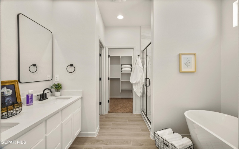 13825 Paseo Bosque Avenue, El Paso, TX 79928, 3 Bedrooms Bedrooms, ,2 BathroomsBathrooms,Residential,For Sale,13825 Paseo Bosque Avenue,0,902316