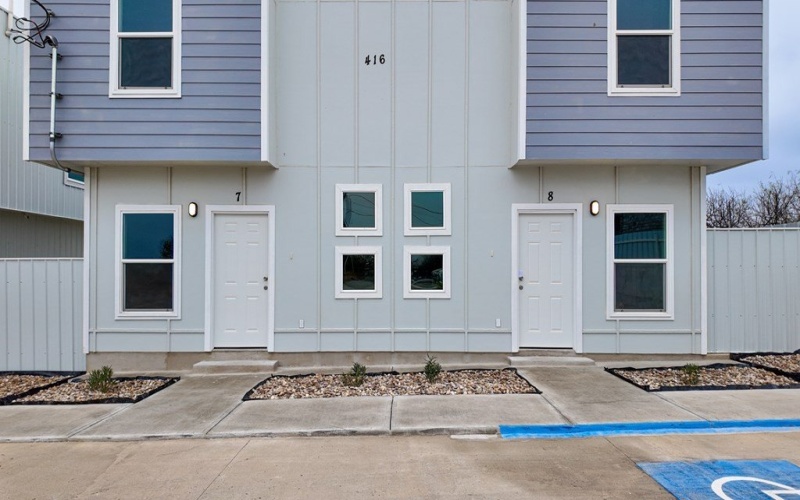 416 J R Rodriguez Dr, Eagle Pass, TX 78852, 2 Bedrooms Bedrooms, ,1 BathroomBathrooms,Residential Multi Family,For Sale,416 J R Rodriguez Dr,0,83046