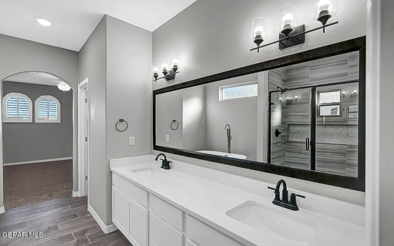 5852 Kobe Bryant St, El Paso, TX 79924, 4 Bedrooms Bedrooms, ,3 BathroomsBathrooms,Residential,For Sale,5852 Kobe Bryant St,911638