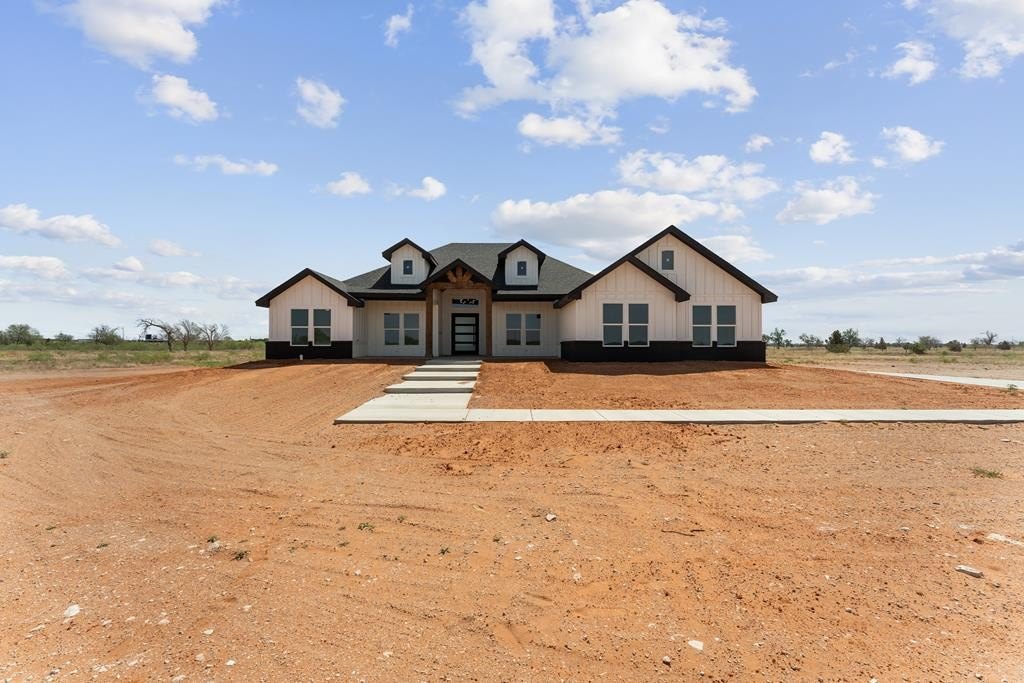 9570 N County Road W, Odessa, TX 79764, 5 Bedrooms Bedrooms, ,3 BathroomsBathrooms,Residential,For Sale,9570 N County Road W,0,173780