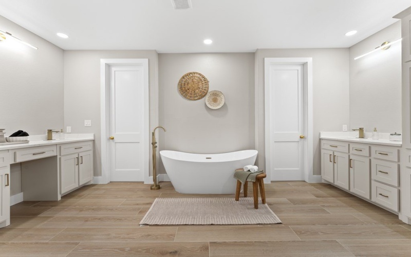 9570 N County Road W, Odessa, TX 79764, 5 Bedrooms Bedrooms, ,3 BathroomsBathrooms,Residential,For Sale,9570 N County Road W,0,173780