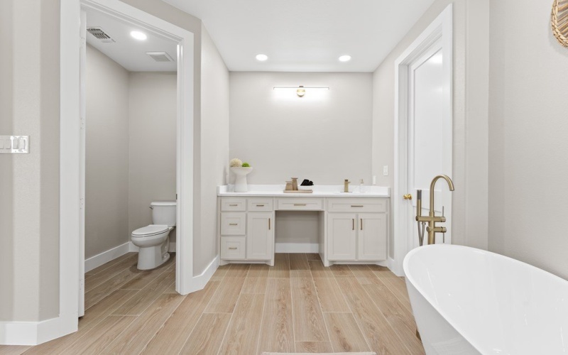 9570 N County Road W, Odessa, TX 79764, 5 Bedrooms Bedrooms, ,3 BathroomsBathrooms,Residential,For Sale,9570 N County Road W,0,173780