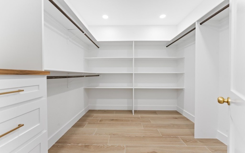 9570 N County Road W, Odessa, TX 79764, 5 Bedrooms Bedrooms, ,3 BathroomsBathrooms,Residential,For Sale,9570 N County Road W,0,173780