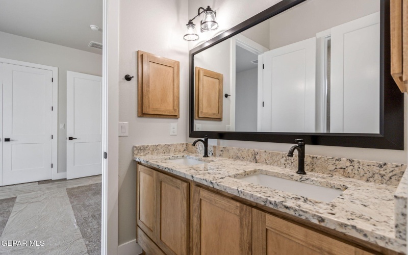 6418 Cadence River Drive, El Paso, TX 79932, 4 Bedrooms Bedrooms, ,3 BathroomsBathrooms,Residential,For Sale,6418 Cadence River Drive,911658