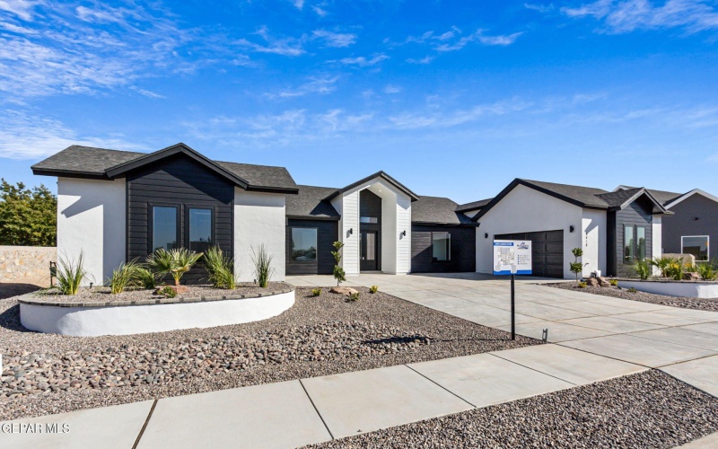 6418 Cadence River Drive, El Paso, TX 79932, 4 Bedrooms Bedrooms, ,3 BathroomsBathrooms,Residential,For Sale,6418 Cadence River Drive,911658